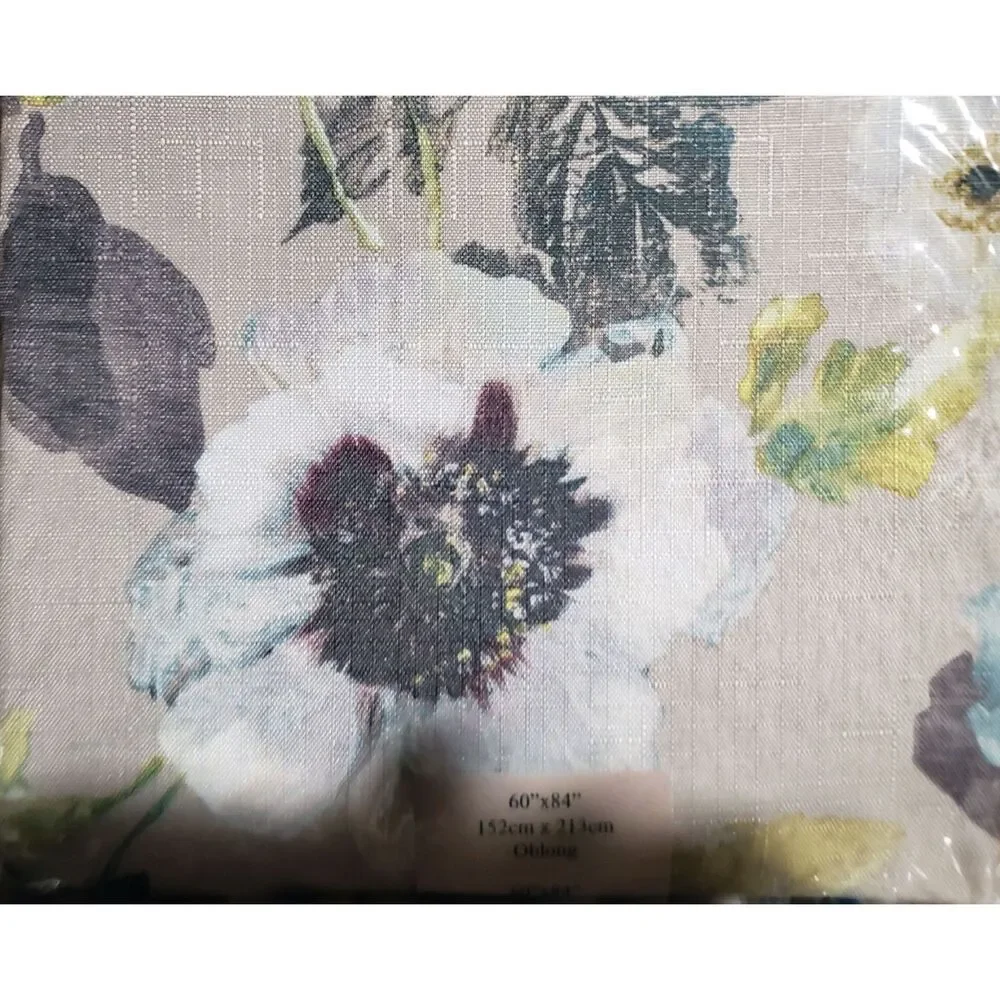 1 Fabric Printed Tablecloth,52